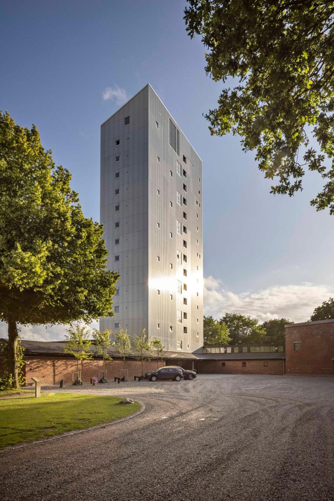 Hojhuset Kulturhotel Herning Exterior photo